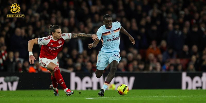 "Bầy Ong" Brentford sẵn sàng dùng lối đá thể lực để làm khó người hàng xóm khổng lồ